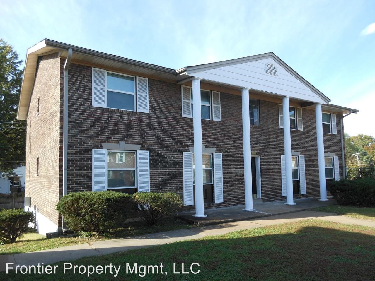 992197 Sloane Square Apartments 9921 Sloane Square, Woodson Terrace