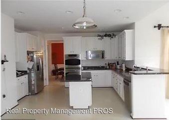 13705 Jabielle Terrace - Photo 3 of 21