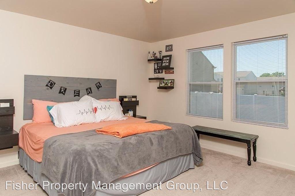 8404 Walnut Hill - Photo 2 of 13