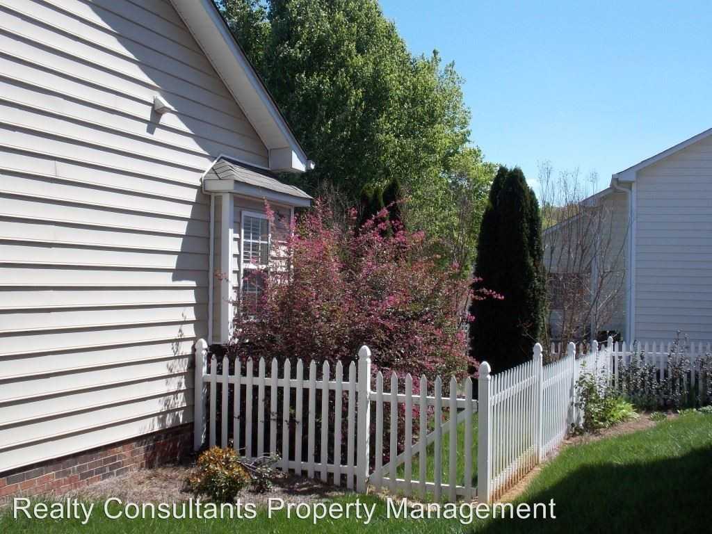 102 The Shoals Ct - Photo 2 of 19