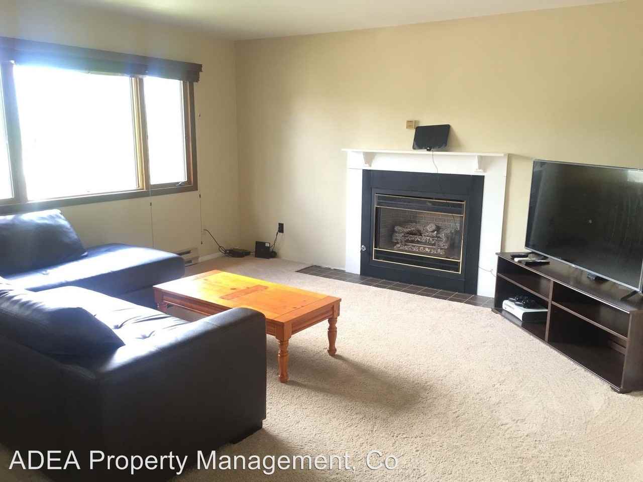 5904 Mainview Dr - Photo 2 of 17