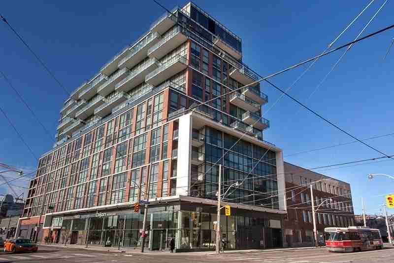 318 King Street East #702