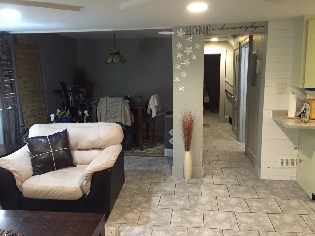 899 Moy Avenue - Photo 2 of 22