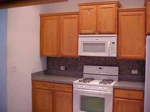 20307 Falling Rock Dr - Photo 2 of 6