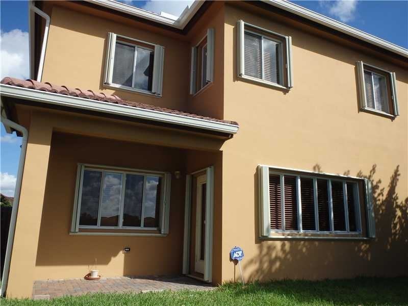 15622 SW 16th St - Photo 3 of 14