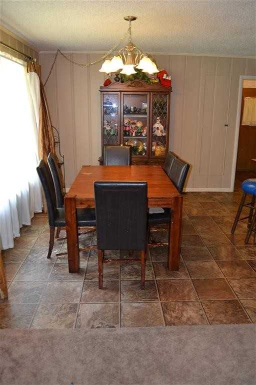 1001 Edgewood Dr - Photo 3 of 35