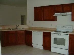 2420 Bridgeport Cir - Photo 3 of 5