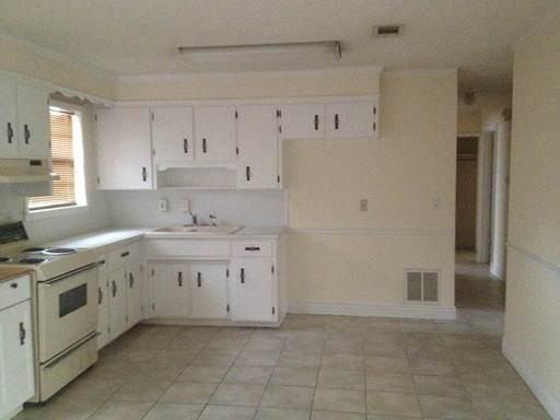 5719 Ventura Ln - Photo 2 of 4