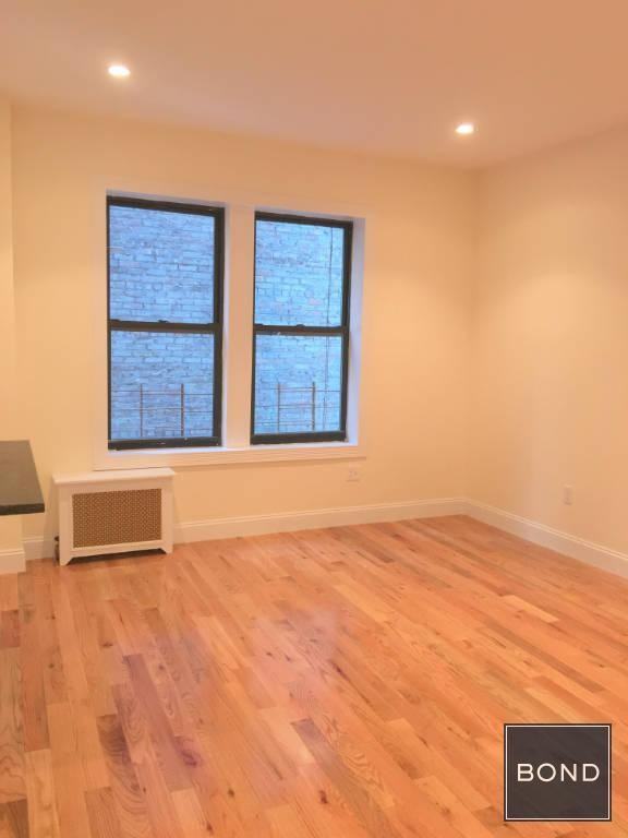 Fort Washington Ave & W 171st St ##23