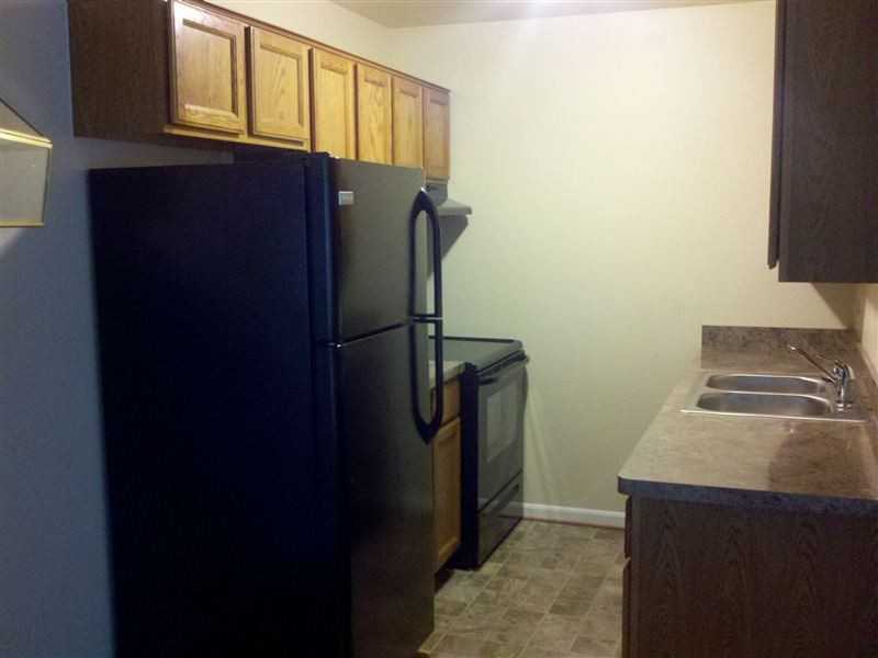 Hidden Pines Condominium - Photo 2 of 8