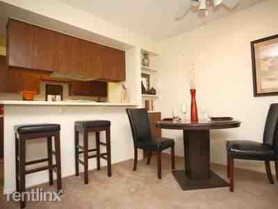 1700 W Prince Rd - Photo 3 of 15