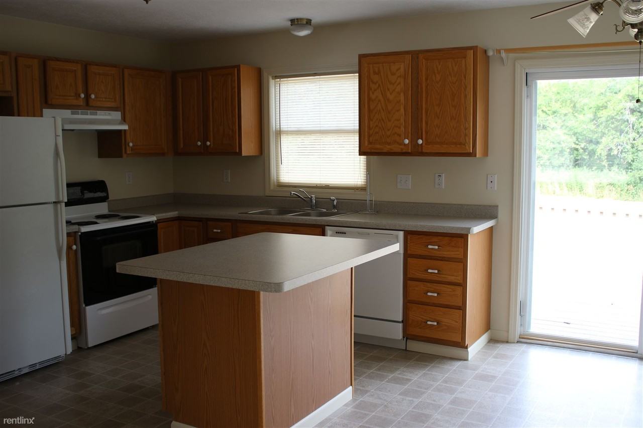 3545 Hull Rd - Photo 3 of 12