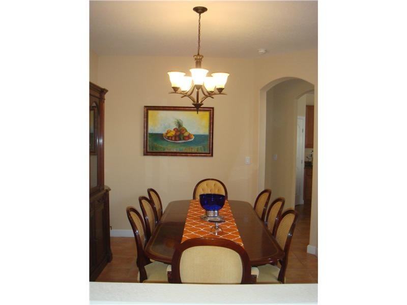 11495 NW 80th Ln - Photo 3 of 9