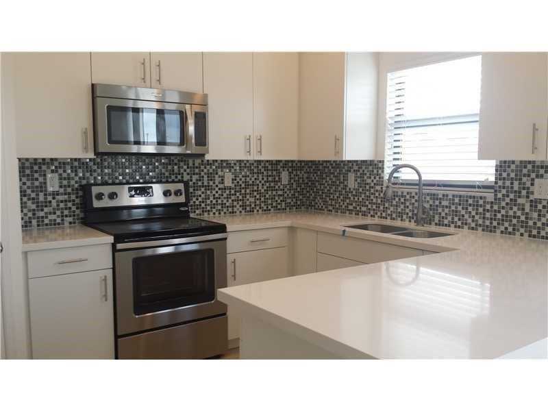 382 NE 194th Terrace - Photo 2 of 8