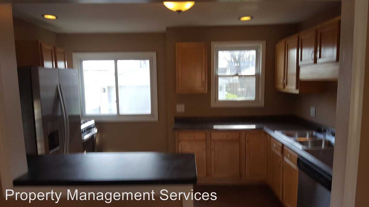 25312 Winton St - Photo 2 of 15