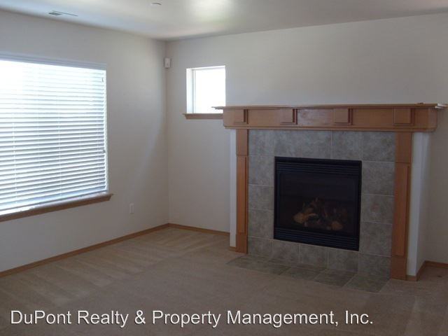 3129 Shaw St - Photo 2 of 7