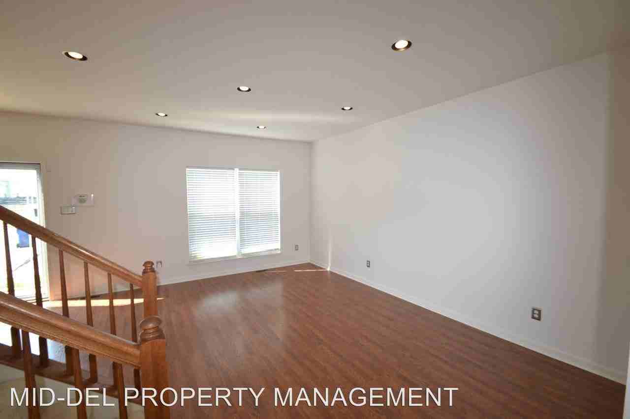 472 Sequoia Dr - Photo 3 of 25