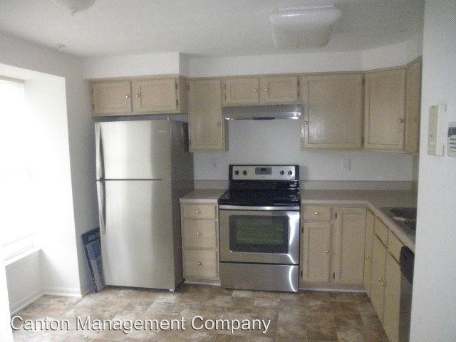 7117 Pahls Farm Way - Photo 3 of 14