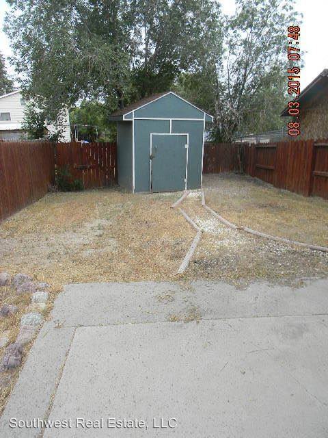 1008 Ponderosa Way - Photo 2 of 6