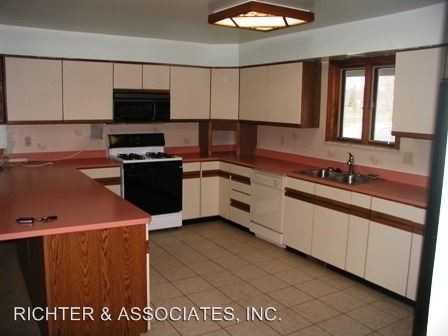 12420 Hibner Rd - Photo 2 of 4