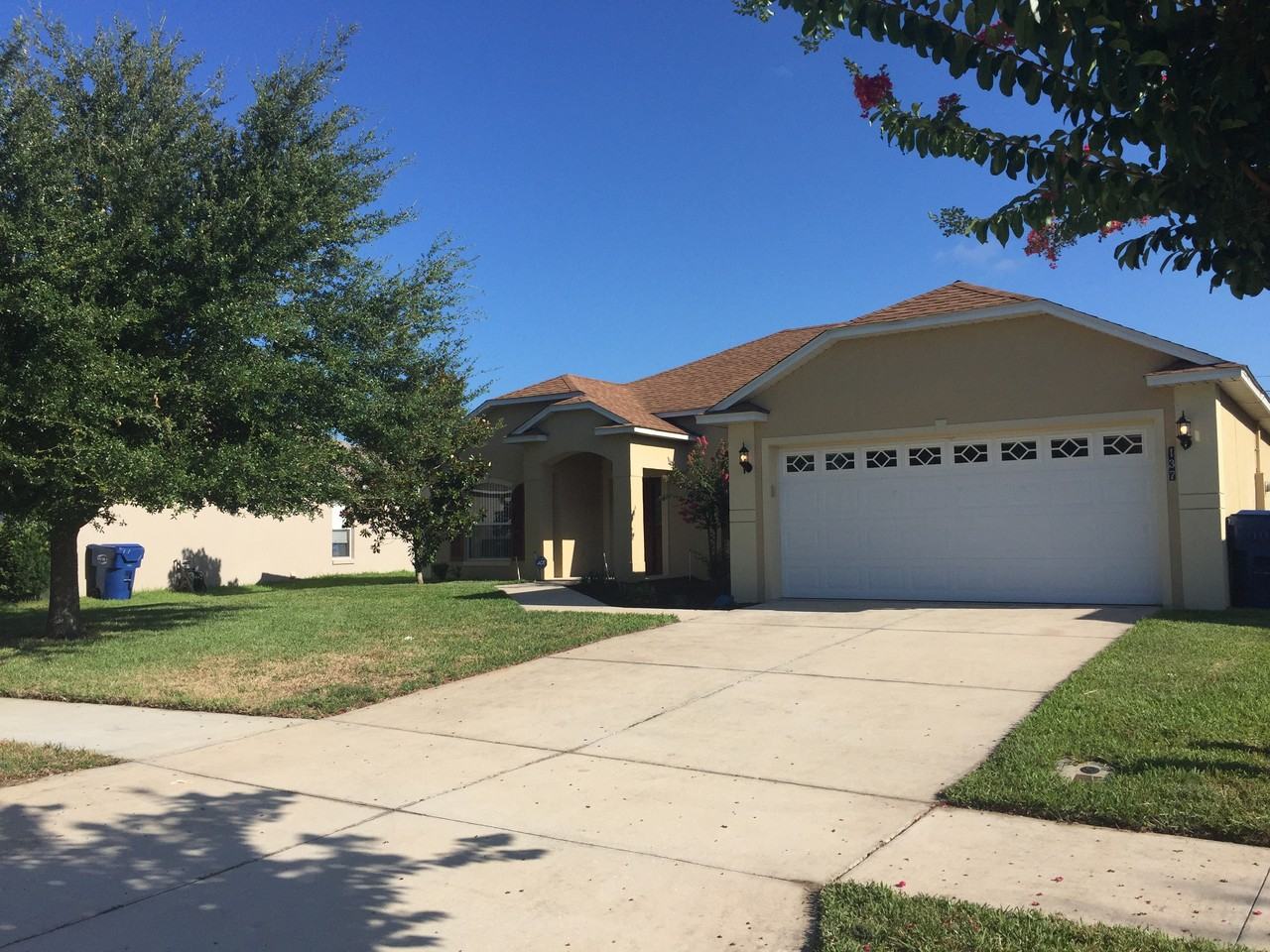 137 Compass Rose Dr - Photo 2 of 24