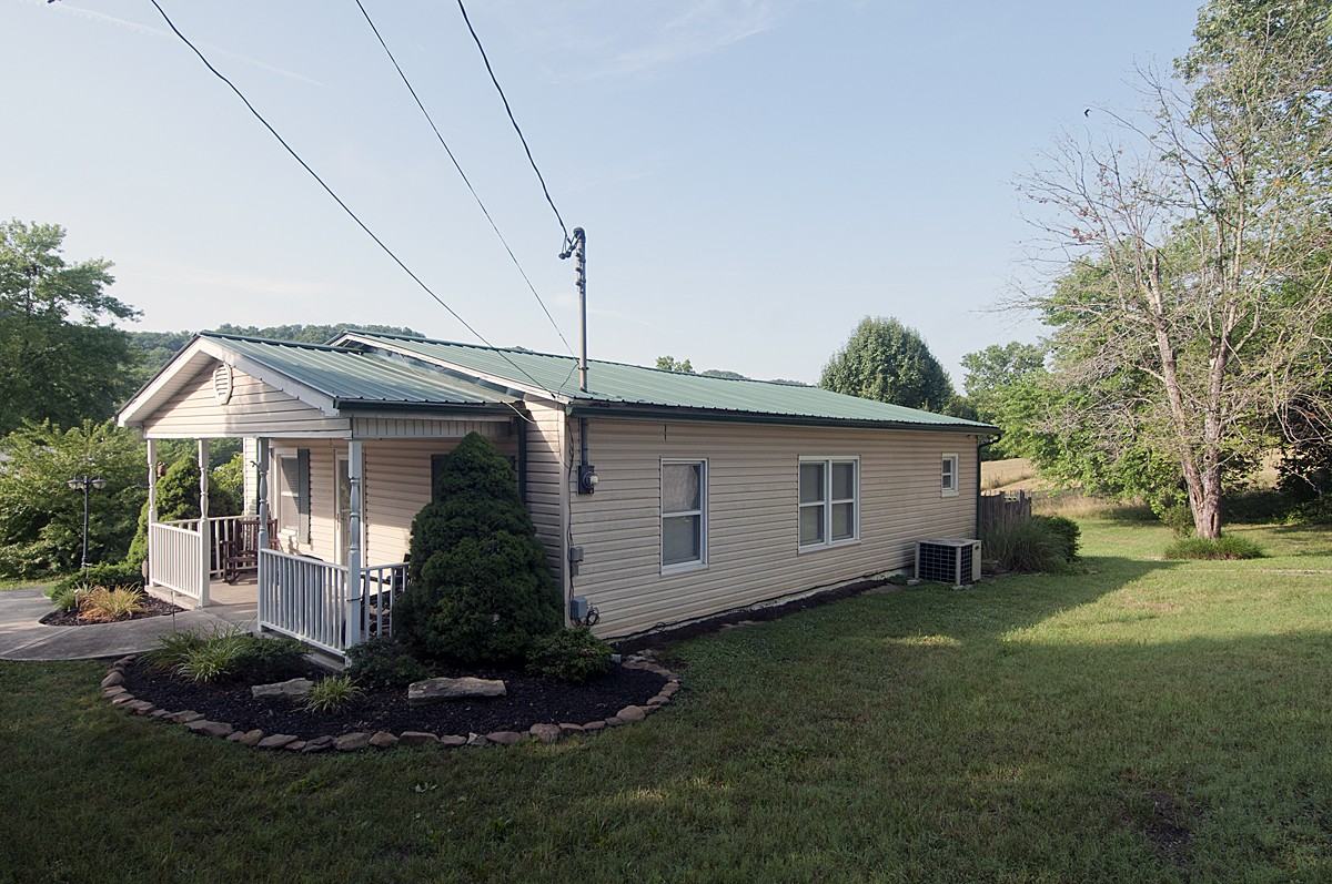 507 Gamble Dr - Photo 2 of 14