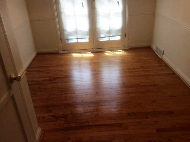 9724 Greenwood Terrace - Photo 3 of 7