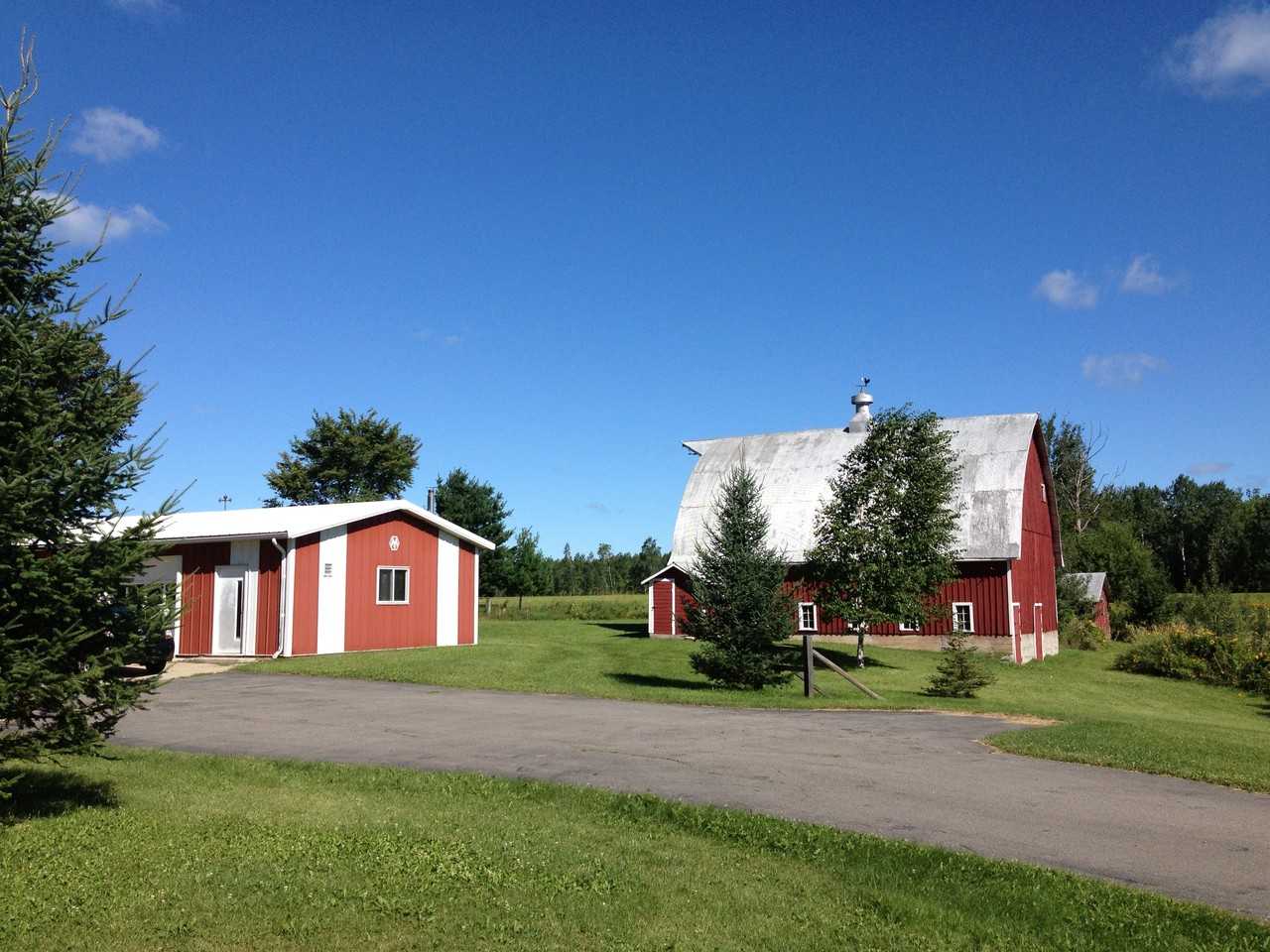 31775 Wabana Rd - Photo 2 of 6