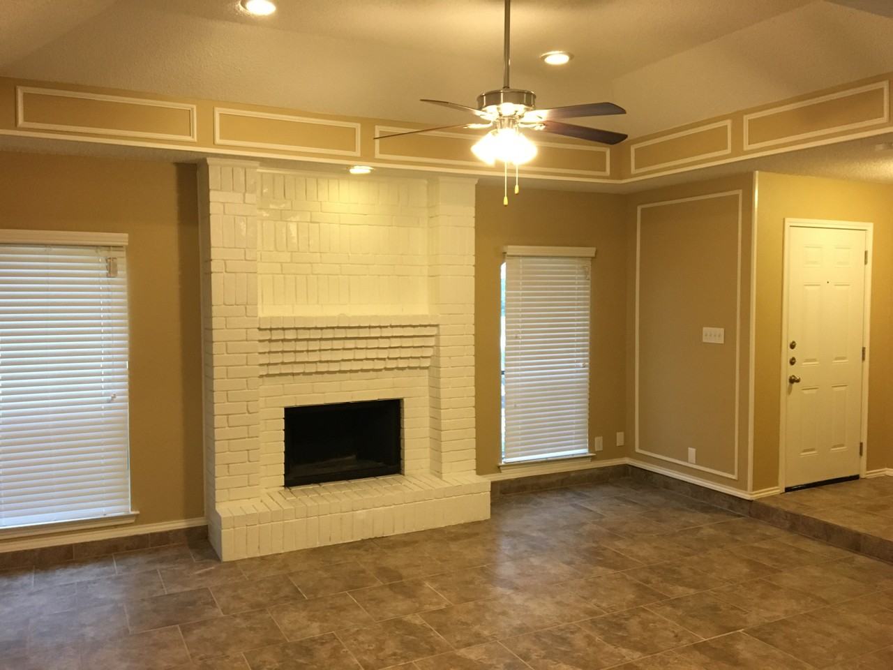 6336 N Park Dr - Photo 2 of 20