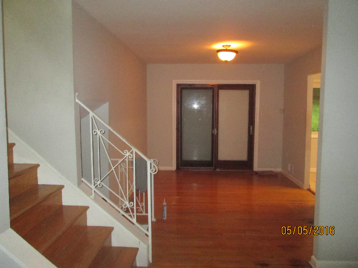 6205 Tyburn St - Photo 2 of 8