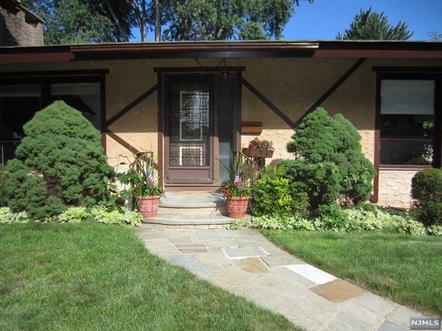 222 Franklin St #220 - Photo 2 of 13