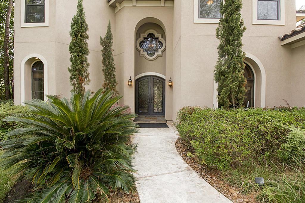 5410 N Ossineke Dr - Photo 2 of 32