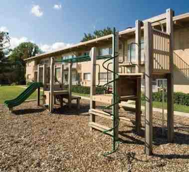 Barcroft Plaza - Photo 3 of 5