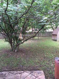 5667 Bartlett Woods Dr - Photo 2 of 4