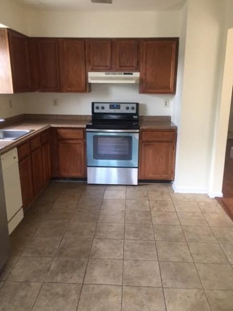 6998 Admetus Ct - Photo 2 of 6