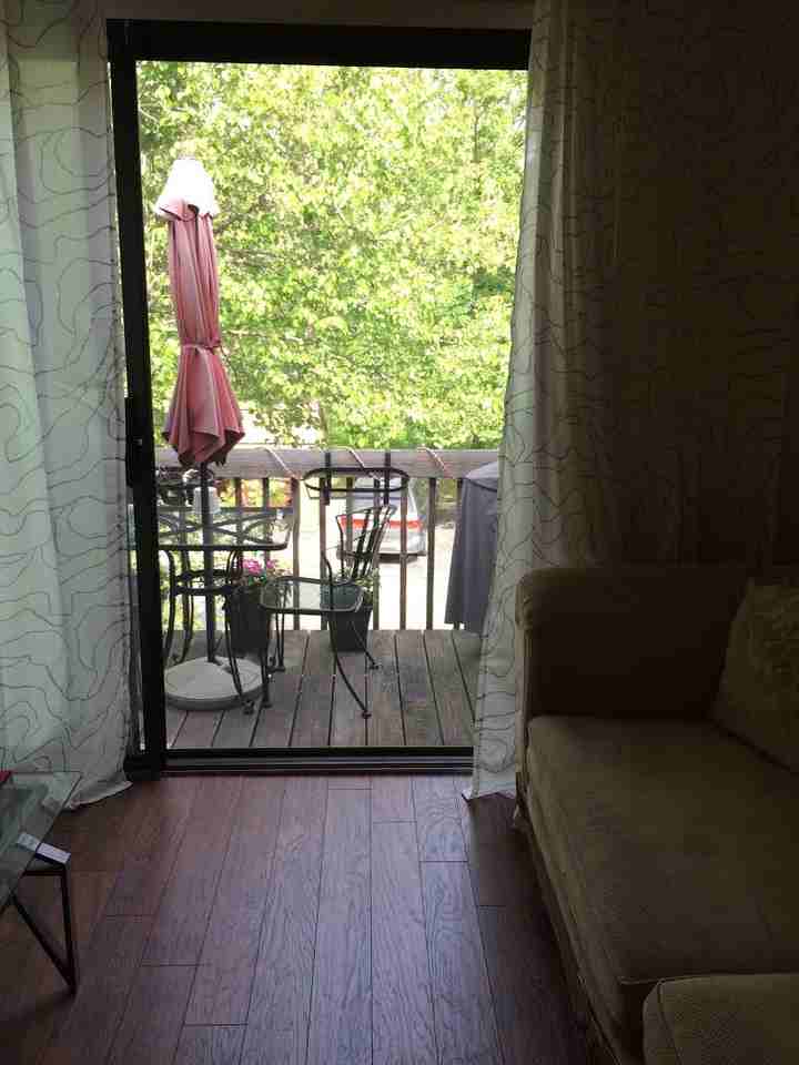 402 Town Hill Condominium - Photo 2 of 8