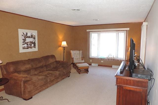 1515 Charlotte St - Photo 3 of 14