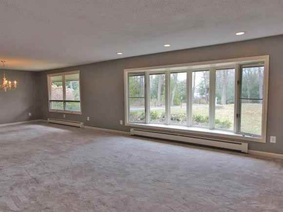 31 Woodvue Rd - Photo 2 of 15