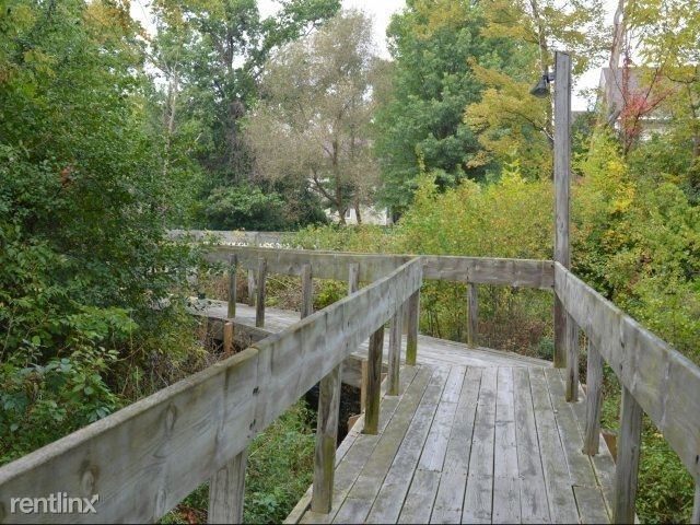 Monticello Apartments - Photo 2 of 15