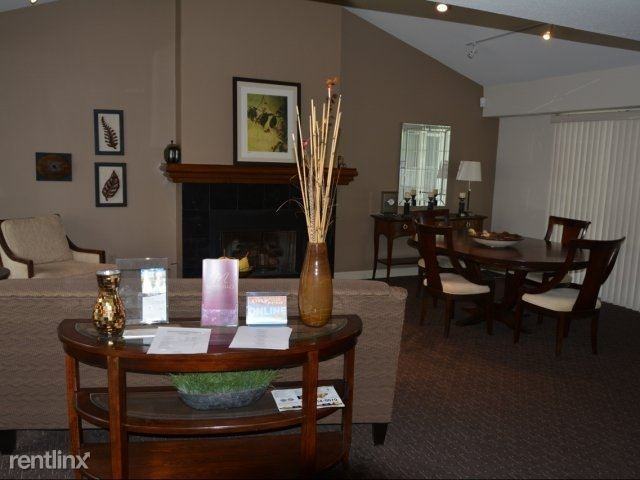 Monticello Apartments - Photo 3 of 15