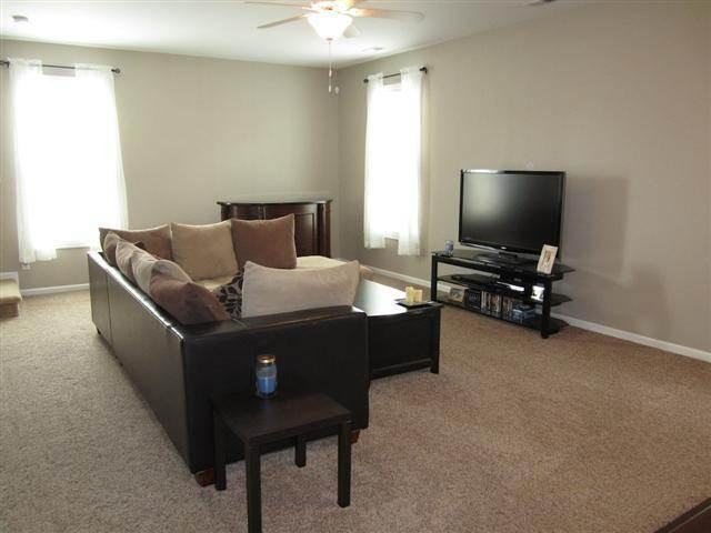 119 Cornel Lane - Photo 2 of 13