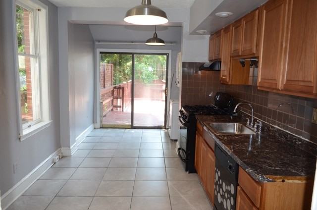 7128 Bryan St - Photo 3 of 8