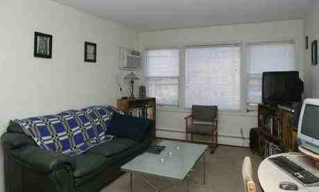 Park Edge Apartments 2024 Clarence St, Maplewood, MN 55109 Zumper