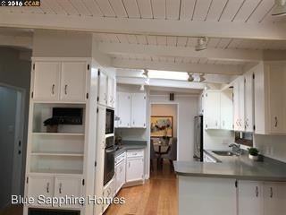 1862 Drake Dr - Photo 2 of 26