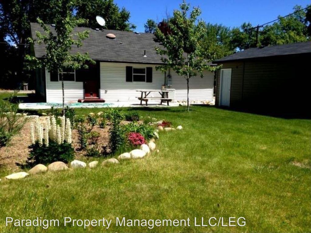 4703 W Gage St - Photo 2 of 6