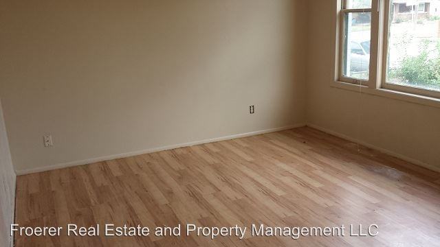 367 Adams Ave - Photo 2 of 6