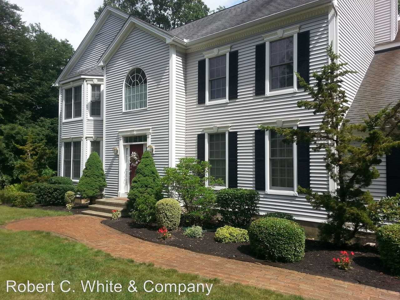 103 Nursery Ln - Photo 2 of 15