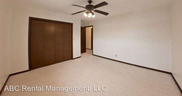 6002 Eric St - Photo 3 of 16