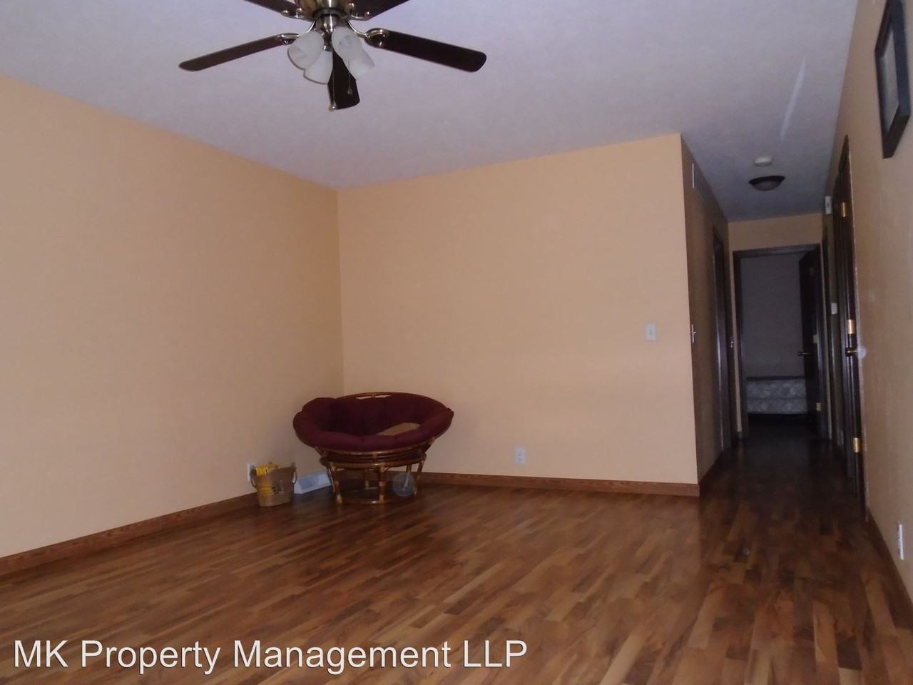 1929 Strong Ave - Photo 3 of 14