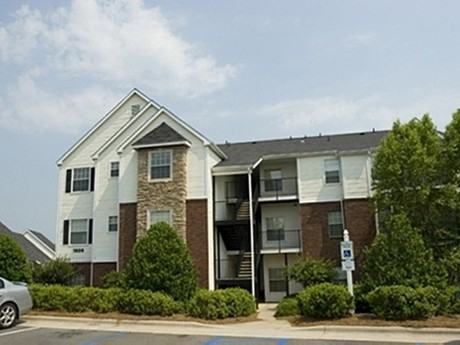 Crowne Gardens - Photo 2 of 6